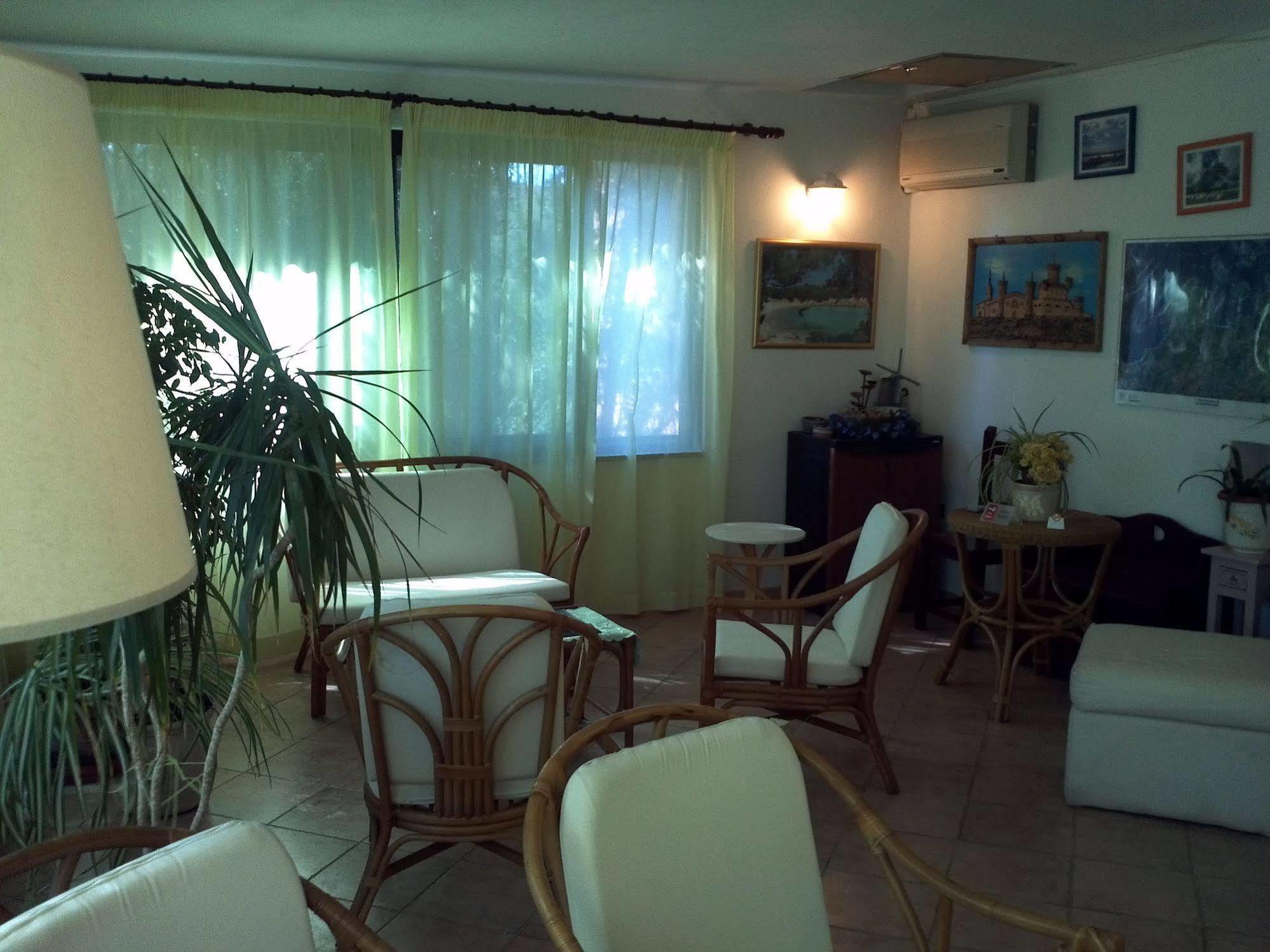 Hotel Abbaruja Olbia Ngoại thất bức ảnh