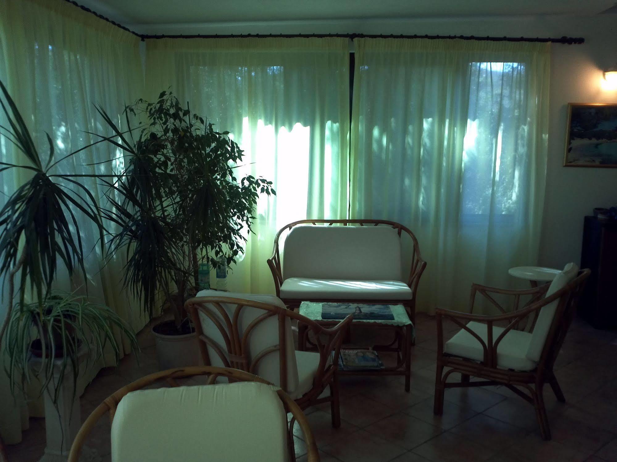 Hotel Abbaruja Olbia Ngoại thất bức ảnh