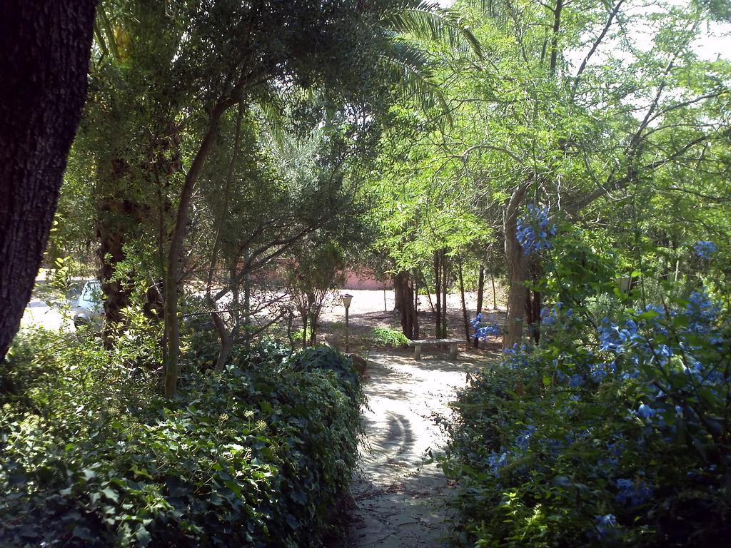 Hotel Abbaruja Olbia Ngoại thất bức ảnh
